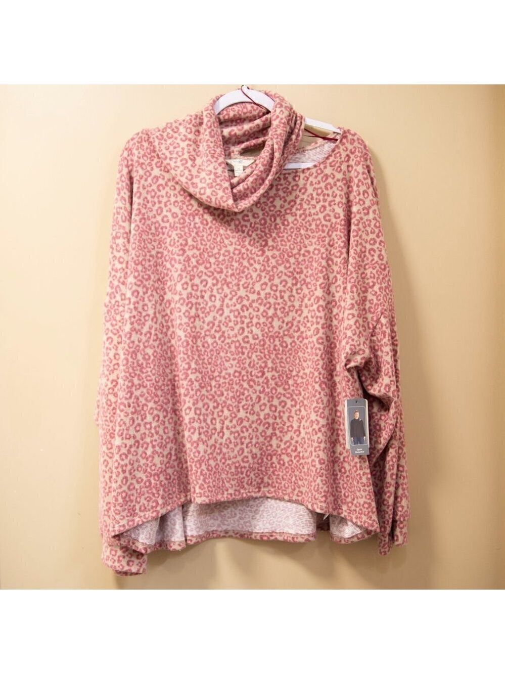 TERRA & Sky Pink Leopard Print Open Shoulder Sweater 4X